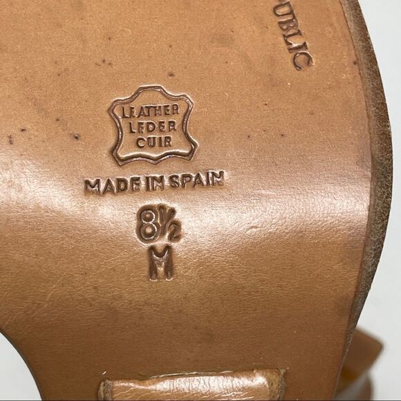 Banana Republic Sandals Tan Ankle Strap Square Toe Leather Women's 8.5 - Picture 9 of 10